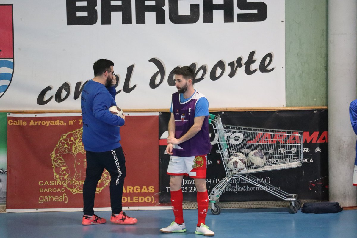 FSAtcoBargas's tweet photo. Enhorabuena chavales por la victoria , valieron los goles de Becerra y Pablo Rodríguez . #atleticobargafs # generalopticatoledo # tolellave # jcinmobiliaria https://t.co/7UR2UC0skd