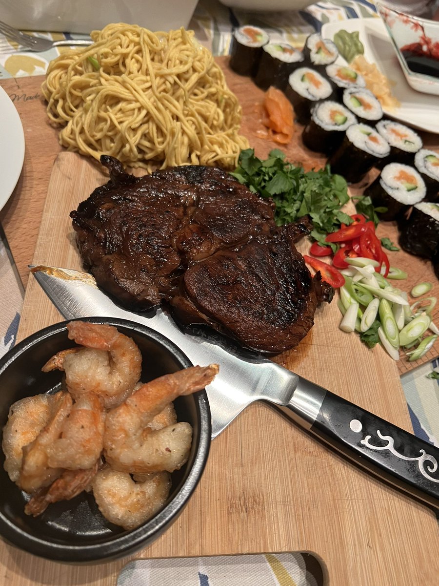 justabitofBBQ's tweet photo. Teriyaki ribeye, tempura chicken and king prawn, noodles, rice, other bits - a stunning knife doing stuff it was made for. https://t.co/BhKt74t6Ff