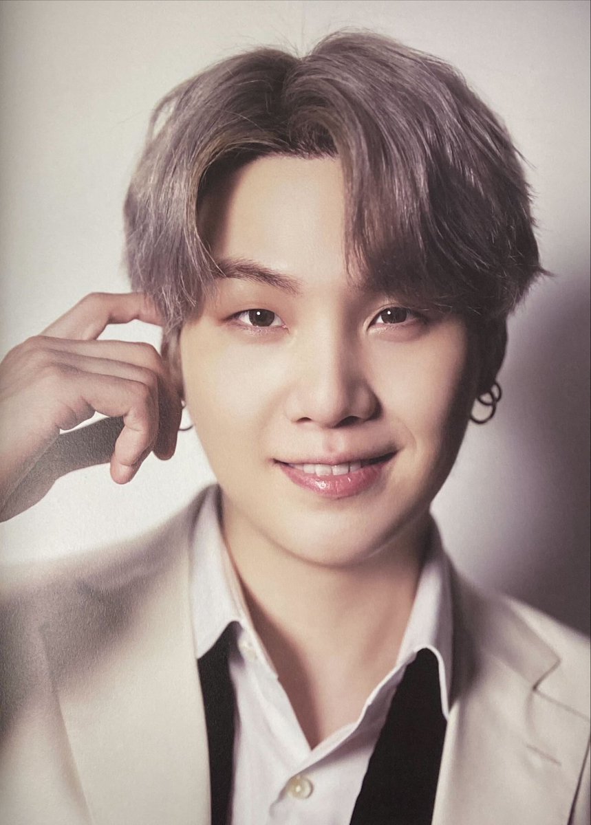 yoonkoous's tweet photo. IM IN LOVE WITH THEM https://t.co/DV52WMuDtI