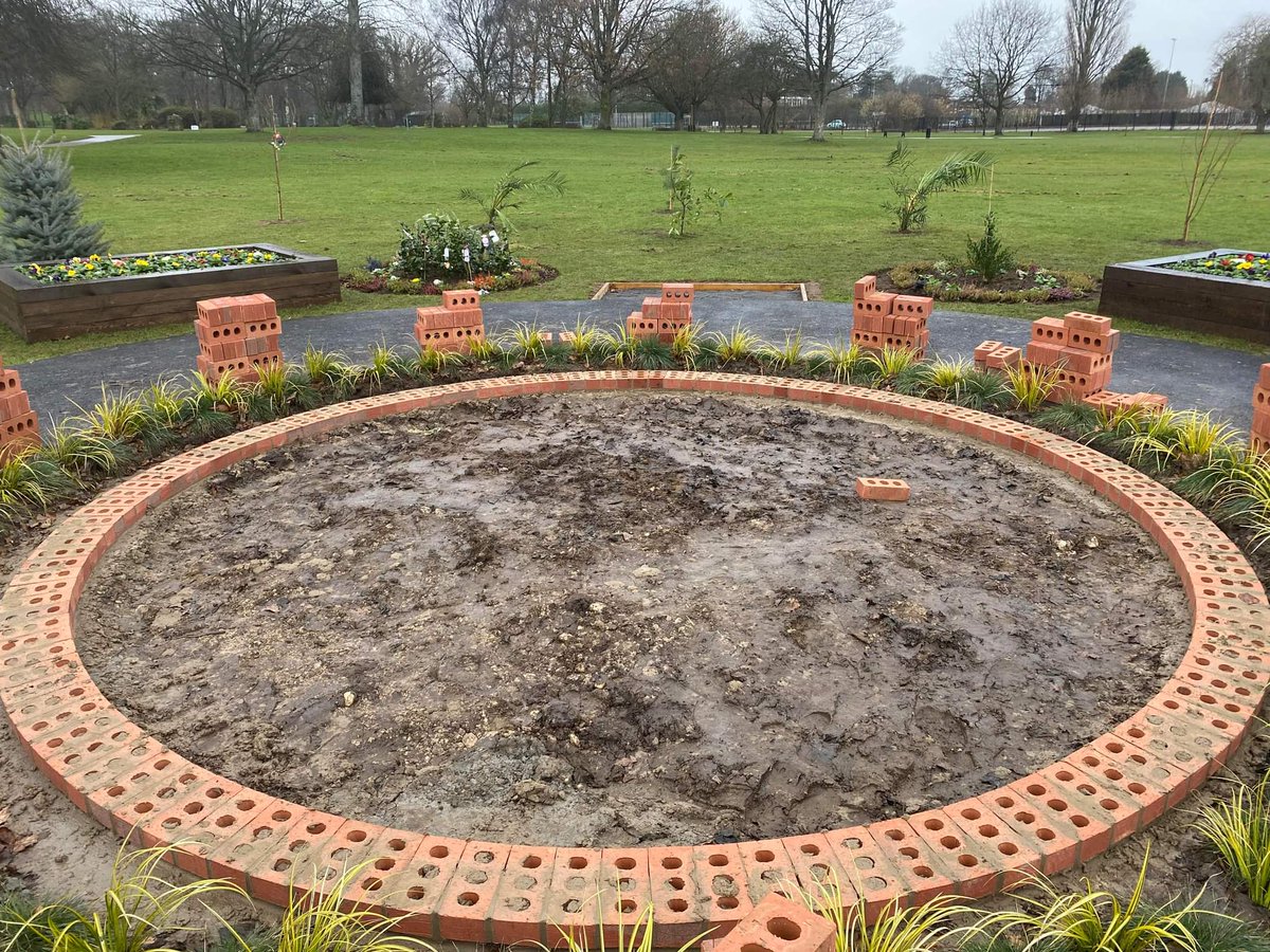 Baby Rainbow Memorial Gardens 🌈 tweet media