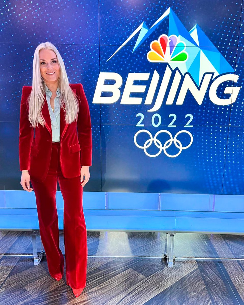 gucci's tweet photo. .@LindseyVonn wears a pair of boots from #TheHackerProject in a photoshoot by #SageEast and styled by #KaraWilson for @FootwearNews. The skier also appeared on @NBCNews for the @Olympics in a velvet suit from the #GucciAria collection. #AlessandroMichele https://t.co/F1ZdeQ1ekh