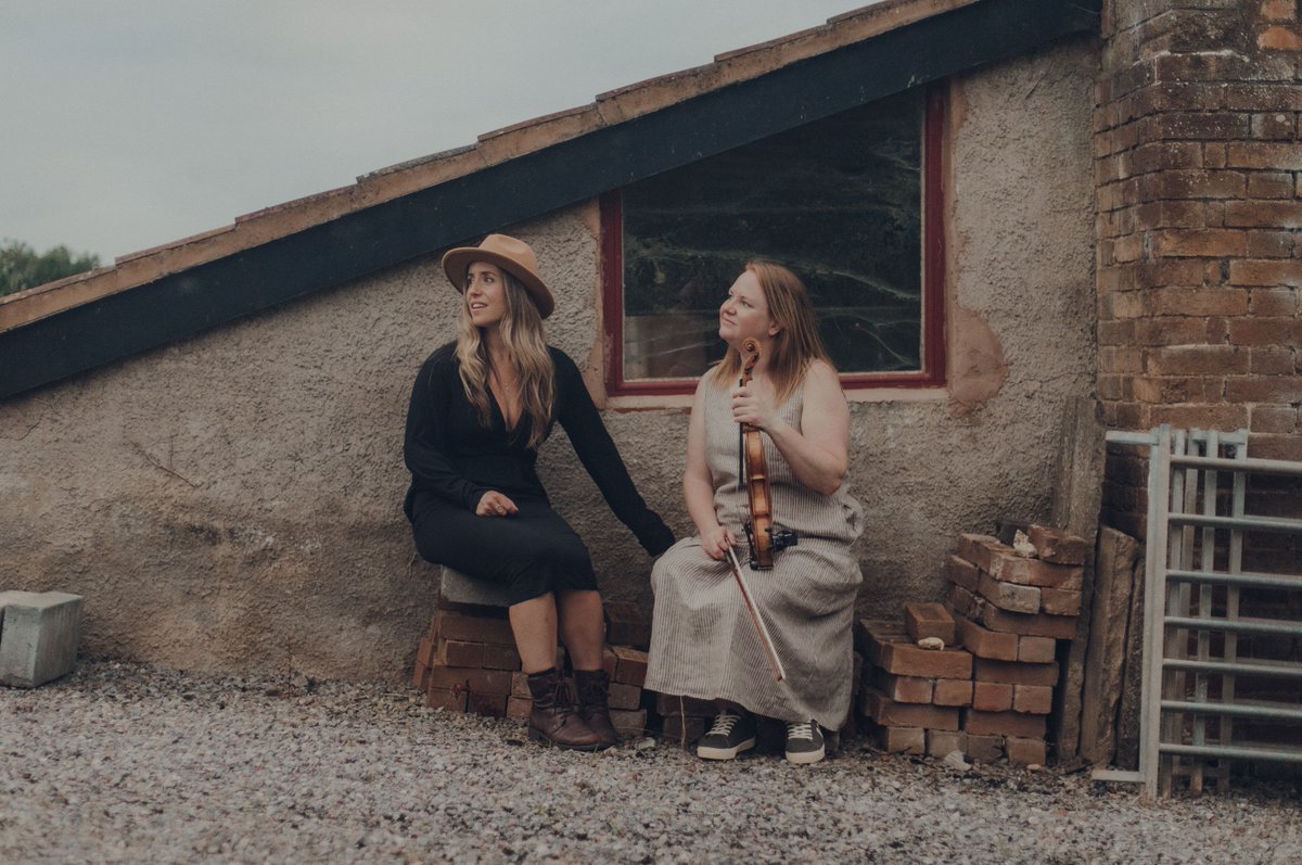 Listen With Monger (@listenwivmonger) on Twitter photo Stirring and inspirational new single 'Jeni' out now from <a href="/VelvetStoneMus/">Velvet & Stone</a> is one for the #folk #country #americana fans out there: listenwithmonger.blogspot.com/2022/02/velvet… Stirring and inspirational new single 'Jeni' out now from <a href="/VelvetStoneMus/">Velvet & Stone</a> is one for the #folk #country #americana fans out there: listenwithmonger.blogspot.com/2022/02/velvet…