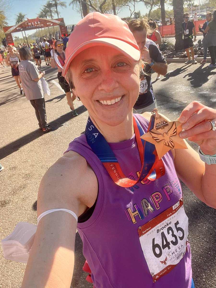 napermom_kiddoc's tweet photo. Finished!! Beautiful scenery, a little warm at the end, painful past 5-6 miles as always, but way better than my last race (when I majorly hit the wall)! One of my better times, a little more than 3 minutes off my PR, but it’s all good!!

#runhappy
#runmesa https://t.co/2tBlzuW9Ad