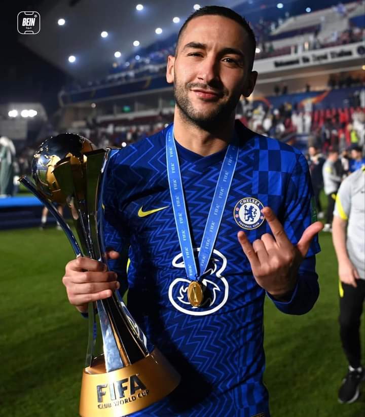 FatimaZ_01's tweet photo. مبرووووك 🏆⚽ 🎊🎉 #كاس_العالم_للاندية #زياش #زياش_ولا_بلاش #زياش_المفخرة 🇲🇦✌️ https://t.co/Th5I1YaC7c