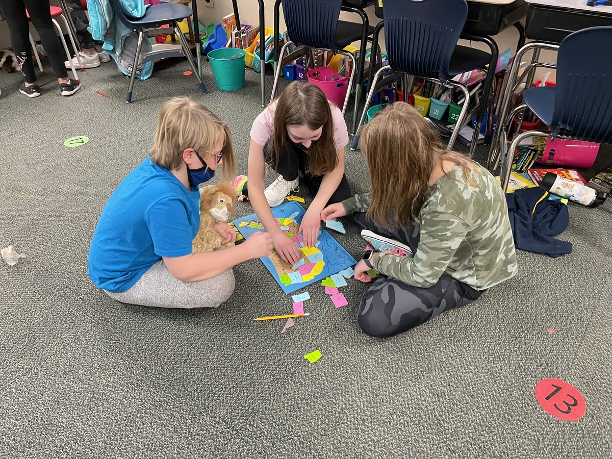 MrsBurkes_Class's tweet image. .@WoodbrookCCS participated in the Global School Day of Play yesterday! We had a blast learning new games, working together, and being good sports.