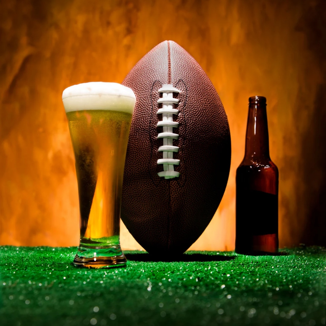 rabistro's tweet photo. Los Angeles Rams or Cincinnati Bengals 
Who are you pulling for tomorrow to win Super Bowl LVI?🏈

Be sure to come cheer your team on with us! #SuperBowlLVI https://t.co/WTAkyygcQa