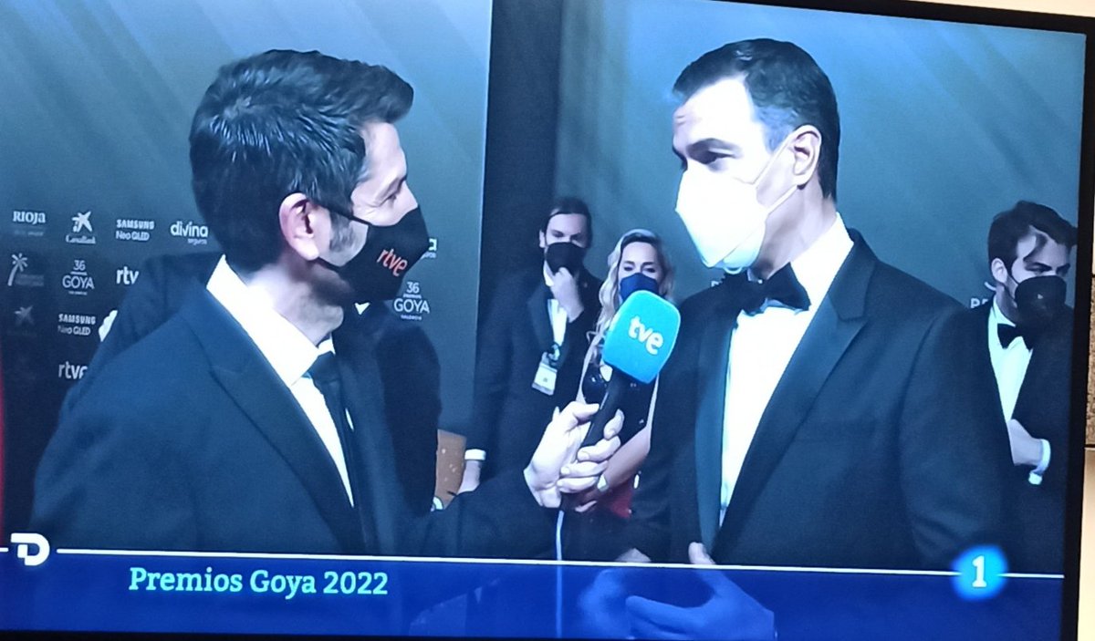 alerenam's tweet photo. ¿Dónde está el Rey? ¿Por qué no va a los @PremiosGoya ? https://t.co/toMOCnKY42