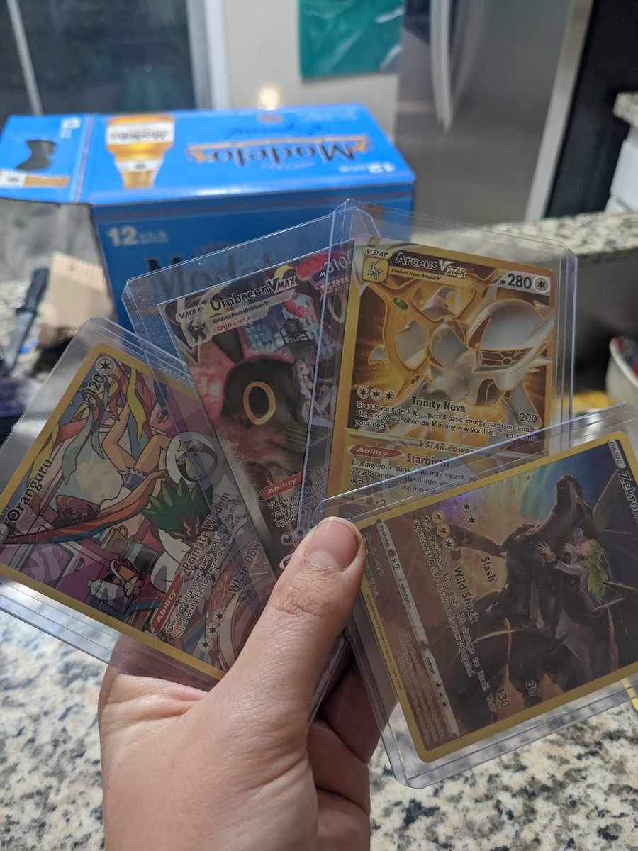 LillyAnnn2's tweet photo. @PokemonTCGDrops Good start! https://t.co/pDNVkgjq8C