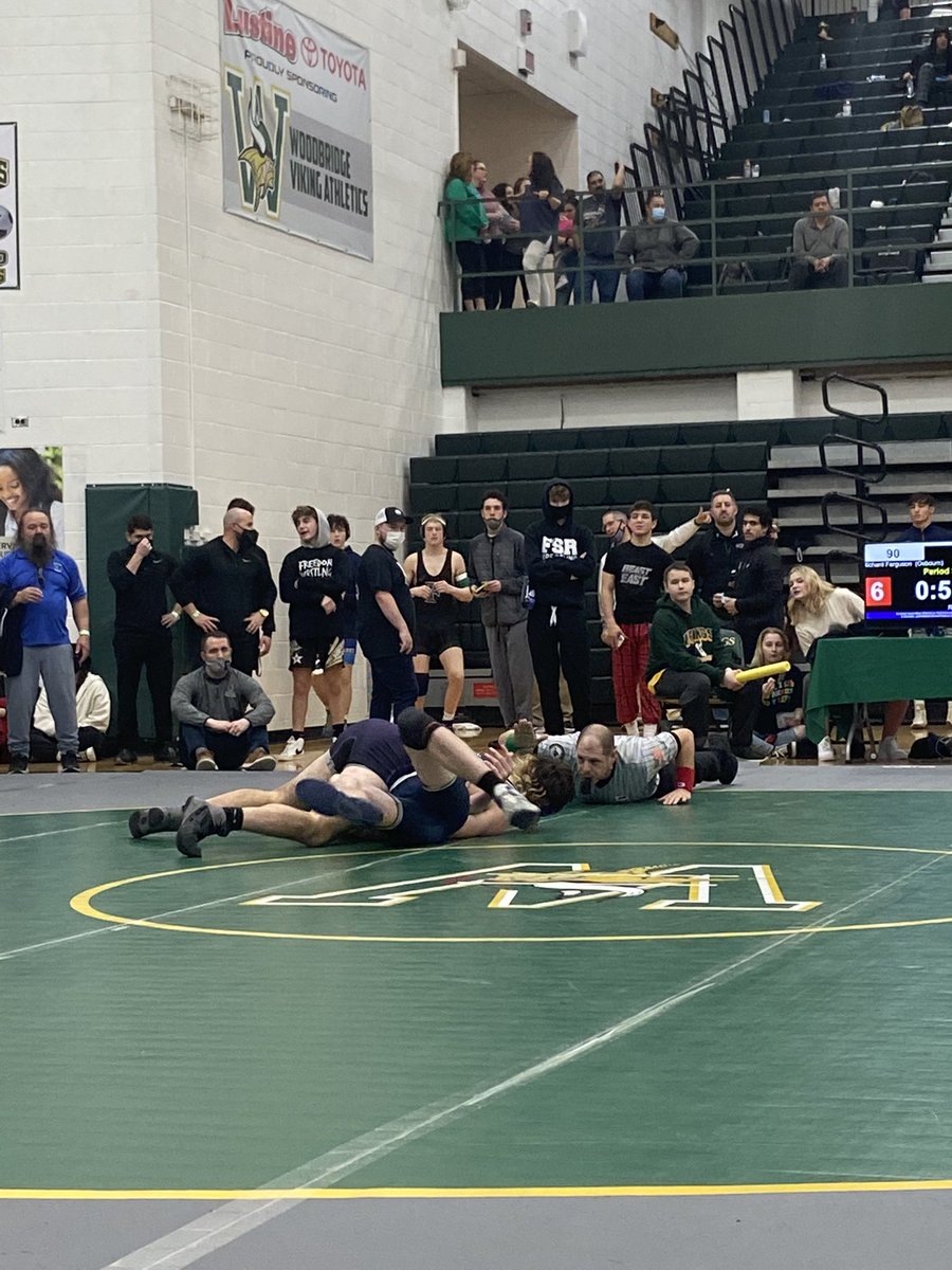 BHS_Wrestling_'s tweet photo. RYAN GIOFFRE WITH A PINNN!! Way to come back this week!🤩😤💪🔥 https://t.co/9lhmeYKQUk