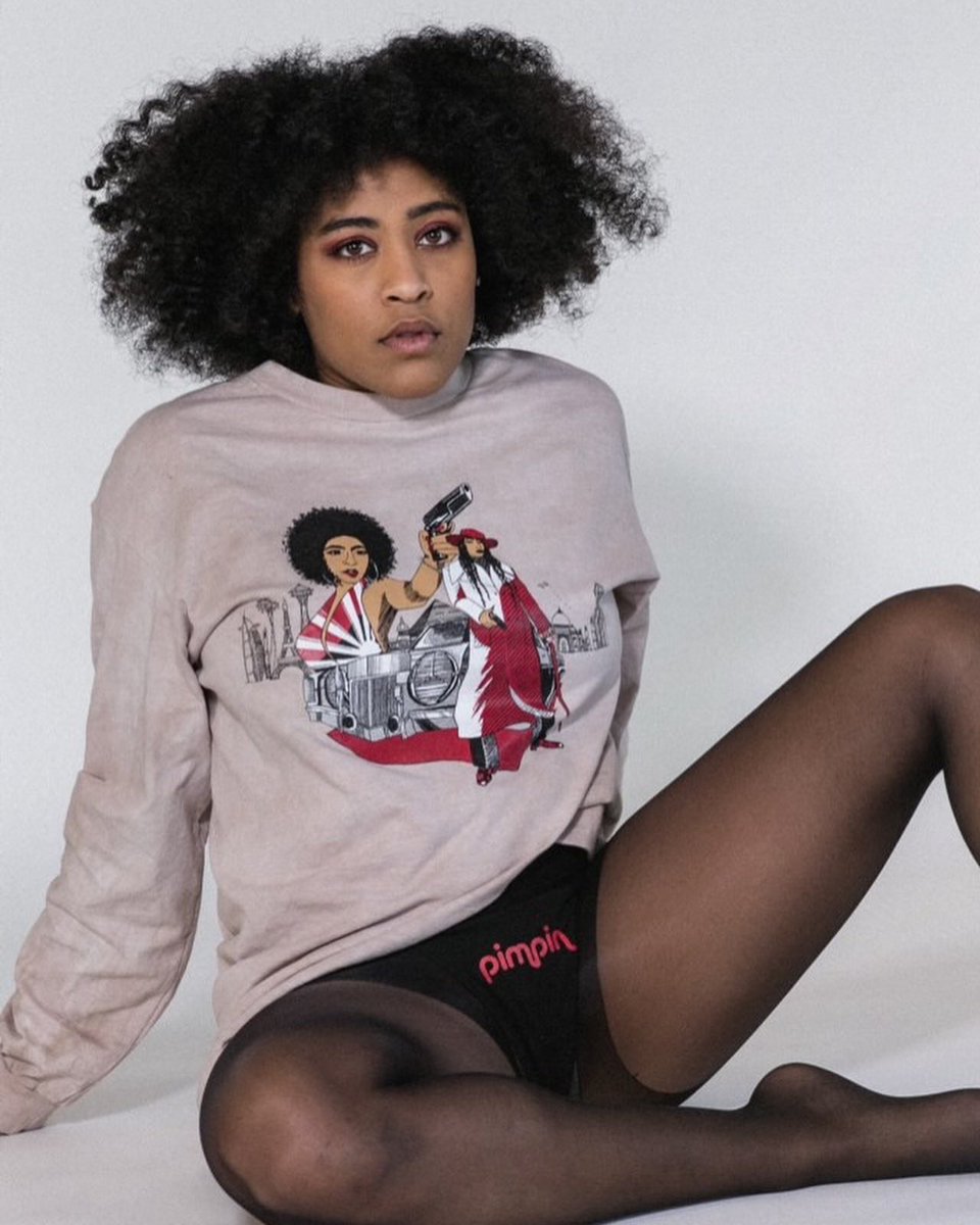 ApprovedShop's tweet photo. pimpin all over the world vol. 2 drops mon 💋 for the player in you 💔

more music and more merch 2/14! https://t.co/O0n5bPllH1