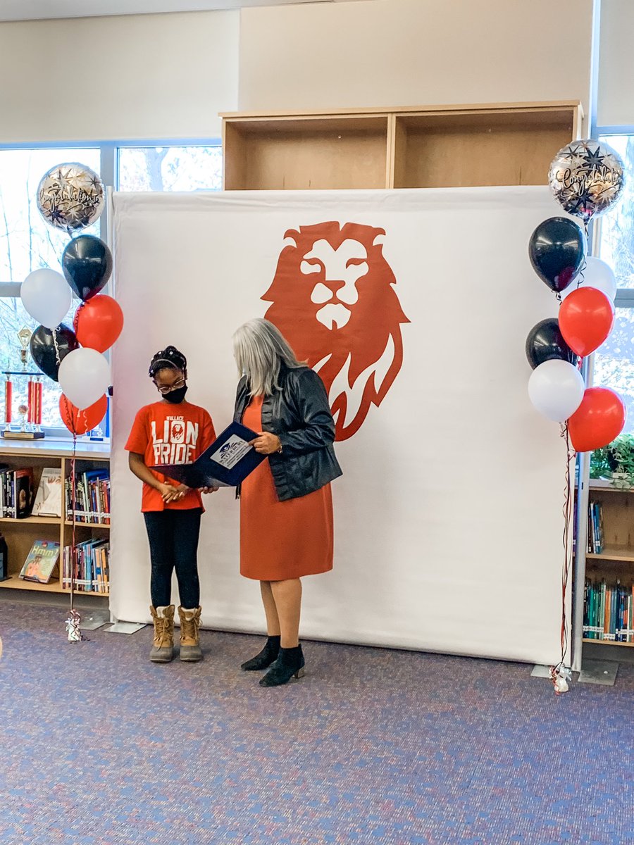 Academic Academy at Wallace Middle School tweet media