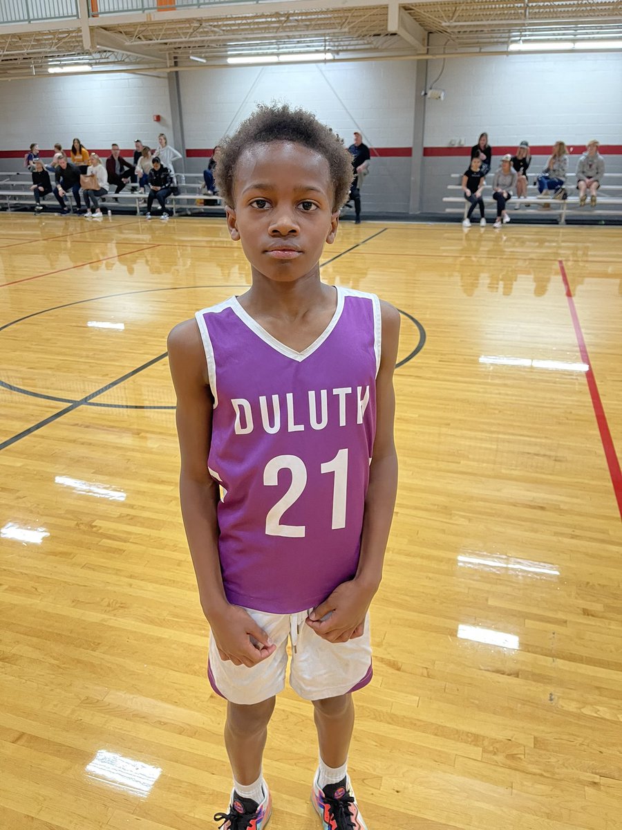 PRO_Movement1's tweet photo. J.Abdur-Rahman (Duluth) is a young PG with a bright future!
He’s excellent creating off the dribble for himself and his teammates✔️
#MiddleSchool
#GYBA https://t.co/aV4OXRUjhn