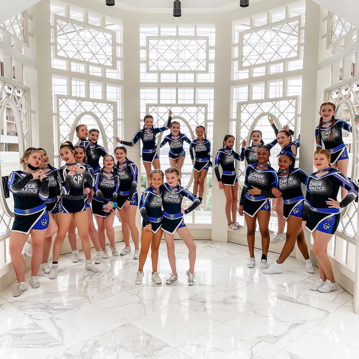 READY FOR BATTLE!! Time to SHINE embassy! Let’s GOOOO!!!! 💙🎉🖤🎉

#embassycats #embassyjewels #CATC <a href="/ca_charlottenc/">Cheer Athletics NC</a>