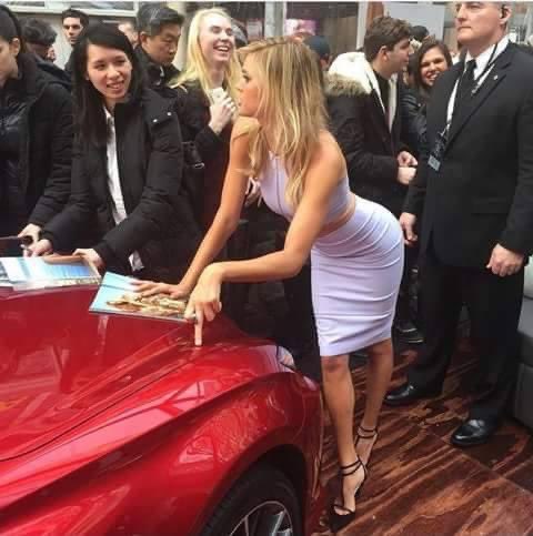 SecureGuard_247's tweet image. The perfect guard not looking at that car 🚗 😂😂😂