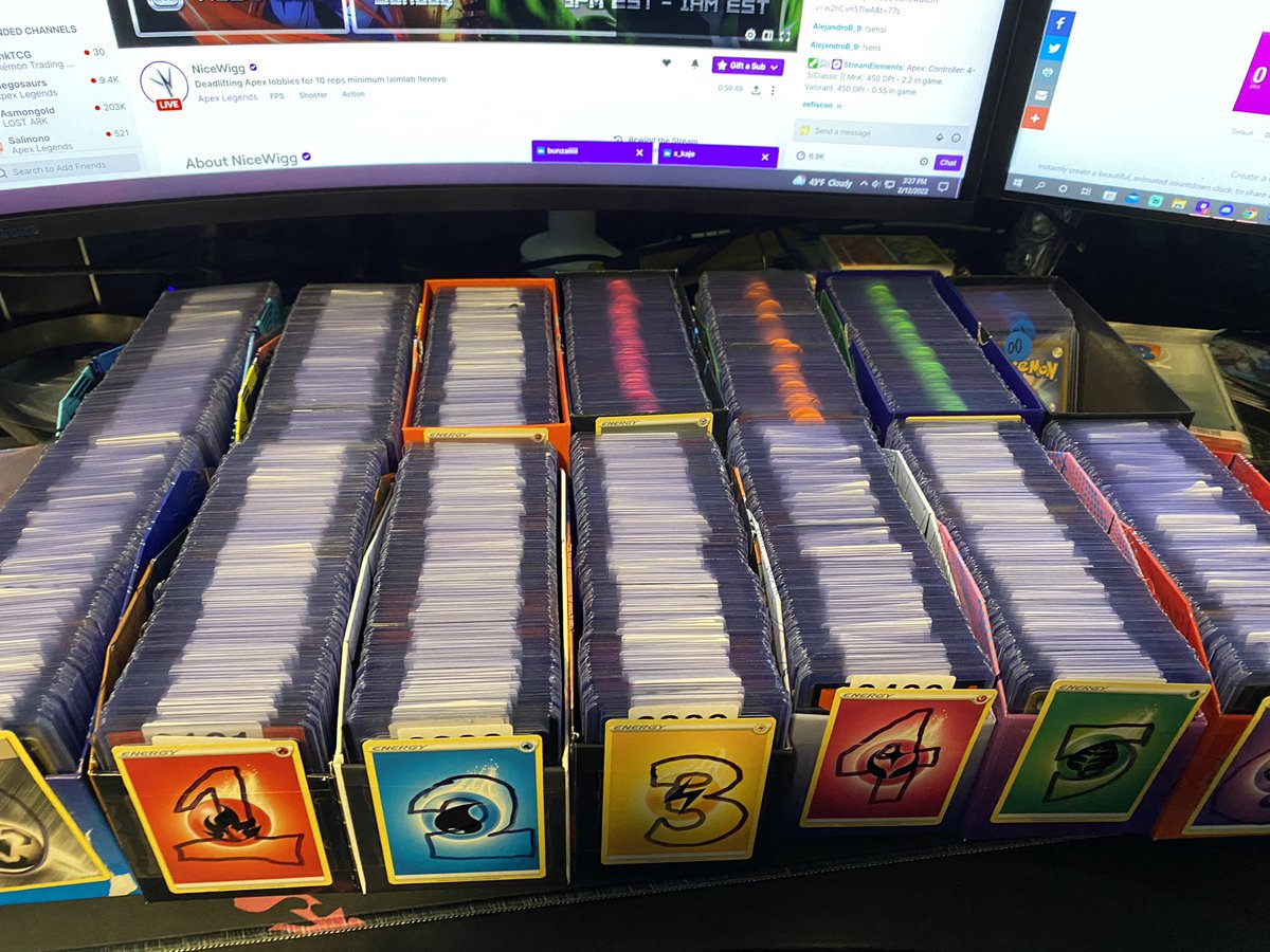 TTVSweet4U's tweet photo. $10K HITBOX CONTENTS.  FULL TRANSPARENCY.  I have ZERO clue where any of these are hidden, they were extensively shuffled and randomized.  Your guess is as good as mine.  
$10 per pull.  For more details, or to order, visit https://t.co/bGOaa1Ci30 https://t.co/qEW6KnEWbU