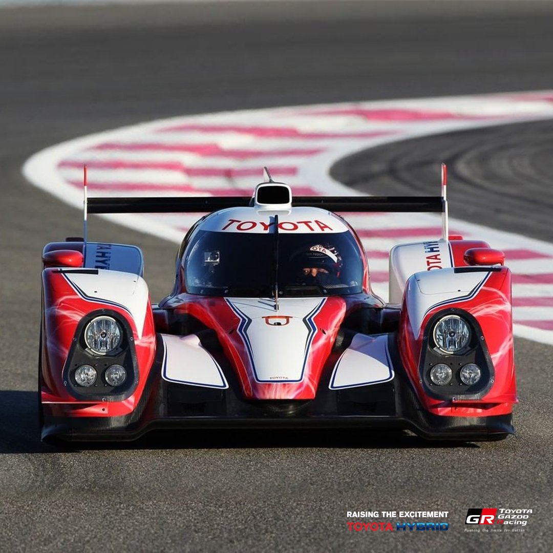 ToyotaGRMX's tweet photo. Hace 10 años que el #TS030, el primer vehículo LMP1 de #Toyota con propulsión híbrida, dio sus primeras vueltas. ¿Lo recuerdas? #TB https://t.co/xae4XaZdPE