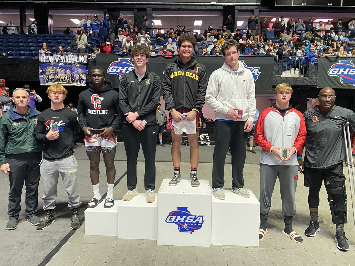 CoachPerrotta's tweet photo. So proud of @JamesGleeson49 and all he has accomplished in his @HIESbears career!

An outstanding young man that will accomplish great things at @USMMAFootball 

#StateChamp https://t.co/yBicYw8SXB