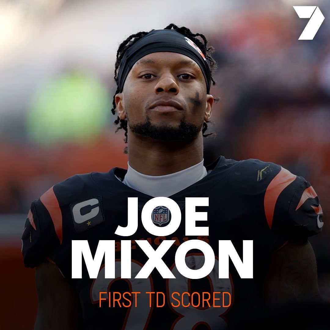 7Sport's tweet photo. .@bengraham7 has made his predictions for #SBLVI 🙌
Who you got for:
🏈 1st TD
🏆 WINNER
🏅 MVP
🇦🇺 @NFLAustralia #WeRunAsOne #7NFL https://t.co/nonMCPdeBb