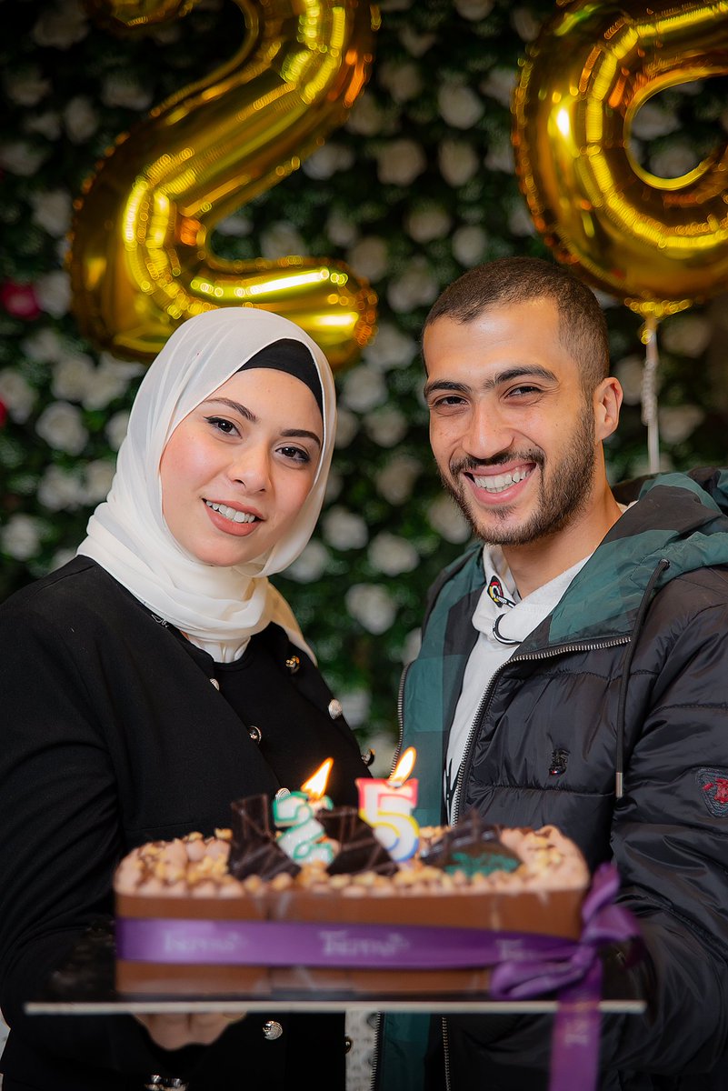 Mostafa96188414's tweet photo. Day to remember ❤️
كل سنه وانتي حته من قلبي 🎉🎂 https://t.co/1sTTRX3gpp