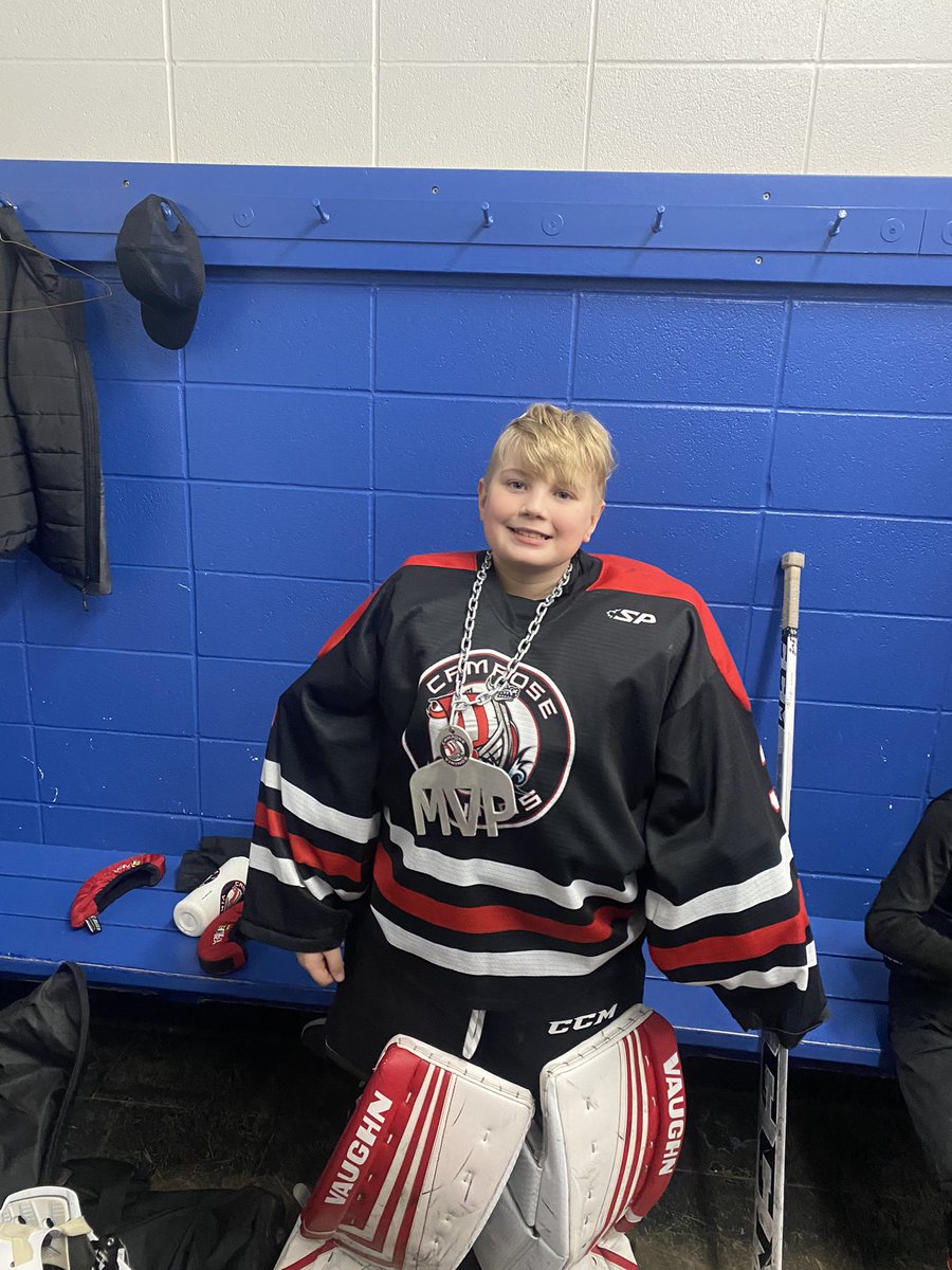 Making big saves, keeping the team in the game, Dawsyn with the DogChain!!  With 1-1 tie in the first match up. 5:30 puck drop second round. Let’s go Vikings!!!