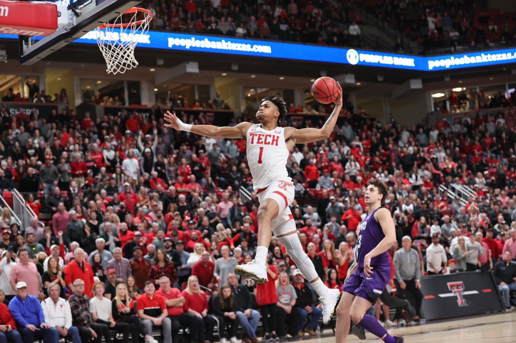 <a href="/Sn1per_T/">Terrence Shannon Jr</a> can still bring the house down! <a href="/TexasTechMBB/">Texas Tech Basketball</a> #WreckEm