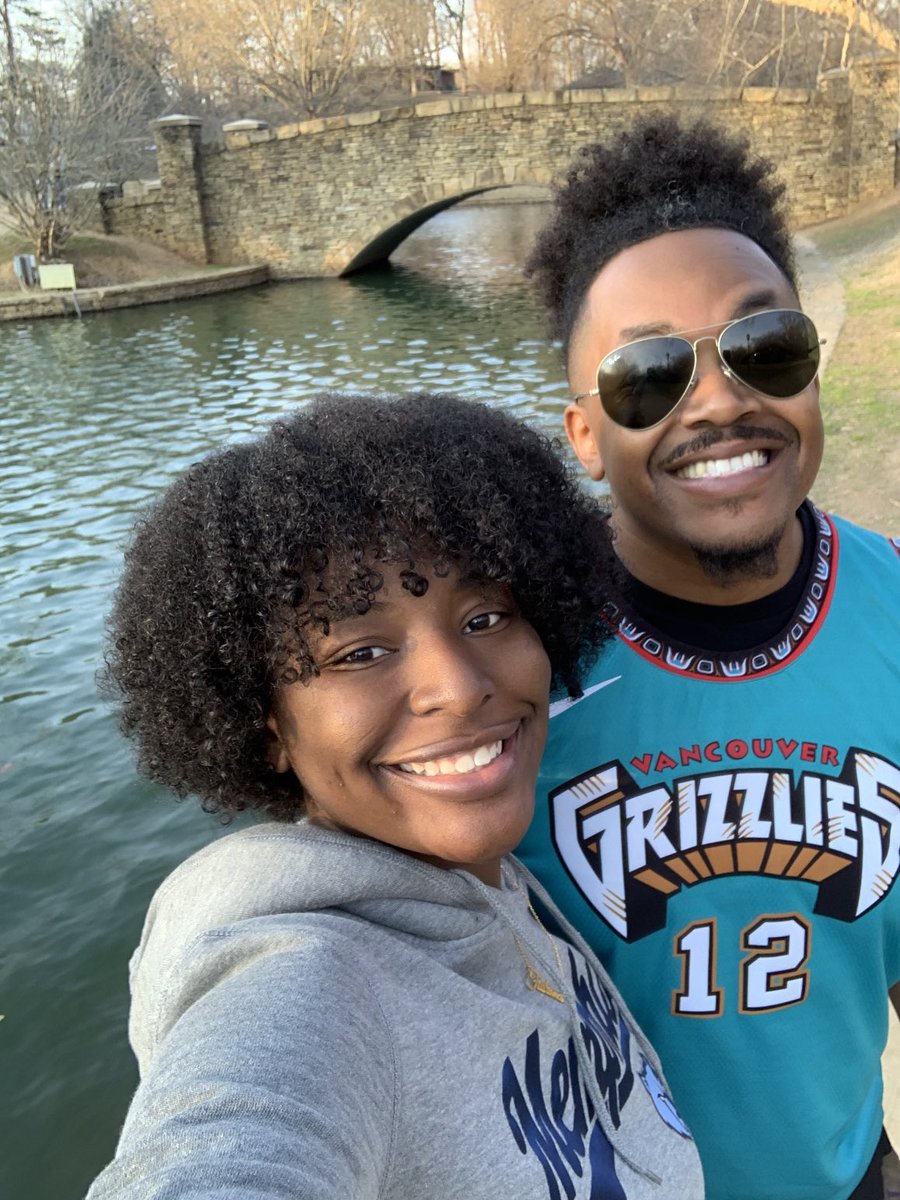 Sad, sad Seahawks Fan (rodgaston_) Twitter