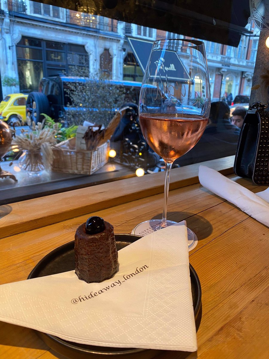 Lora Lazar (@lazarlora) on Twitter photo Lovely #SaturdayEvening at HideAway London 👌🏼 What did your day look like?
#SaturdayVibes #Saturday #SaturdayMood #london #outandproud #outandabout #hideaway #londonlife #londonbloggers <a href="/RTbloggerdreams/">Blogger Dreams RT</a> <a href="/WorldBloggersRT/">World Bloggers RT</a> @bloggingbeesrt <a href="/BloggersTribe/">BloggersTribe</a> Lovely #SaturdayEvening at HideAway London 👌🏼 What did your day look like?
#SaturdayVibes #Saturday #SaturdayMood #london #outandproud #outandabout #hideaway #londonlife #londonbloggers <a href="/RTbloggerdreams/">Blogger Dreams RT</a> <a href="/WorldBloggersRT/">World Bloggers RT</a> @bloggingbeesrt <a href="/BloggersTribe/">BloggersTribe</a>