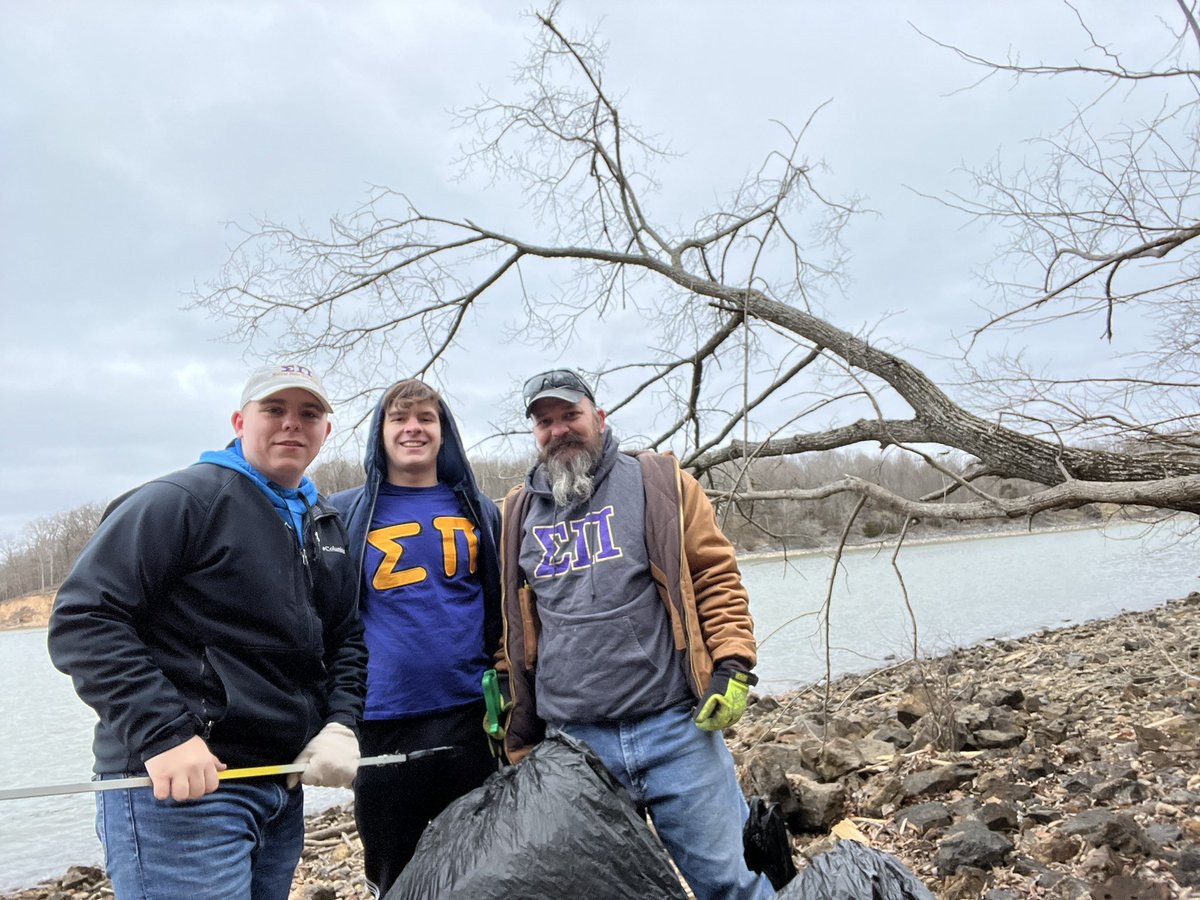 Some of the brothers woke up early this morning and decided to go help clean the lake!