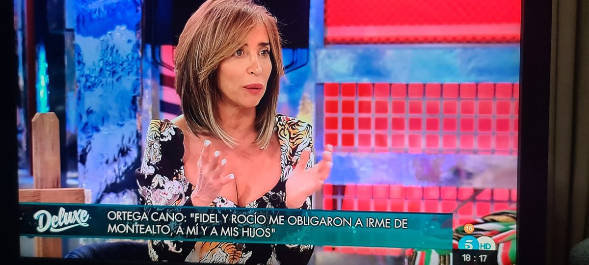 Ahora Maria Patiño intenta tapar con un dedo lo que demostró ser durante años al  callar por conveniencia los maltratos  y el sadismo que fue sometida Rocío Carrasco por Antonio D. Flores. Su carencia moral y humana es tan grande como sus actos,palabras y silencio  #SábadoDeluxe