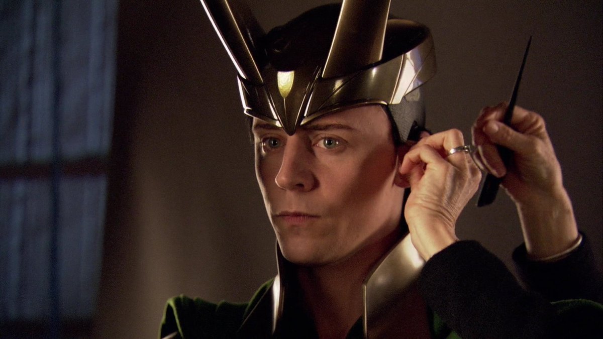 sapphicjopper's tweet photo. thinking about him 
#tomhiddleston https://t.co/RNY8QI0cEu