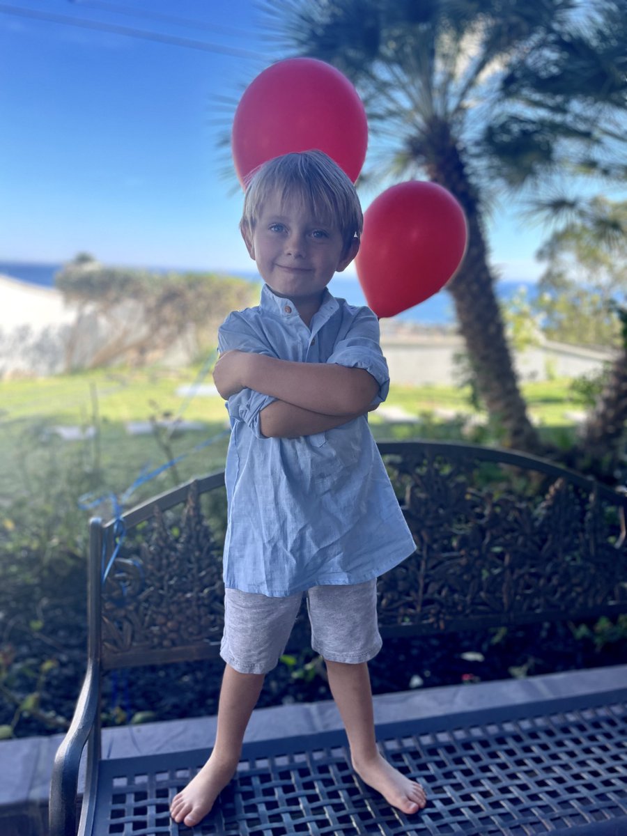 Royorbisonjr's tweet photo. Birthday Boy!
Today is Bo’s Birthday Party!!!✨✨✨✨✨
He is 4 years old
#HappyBirthday #BoOrbison #RoyOrbison https://t.co/v3TBXvppmK