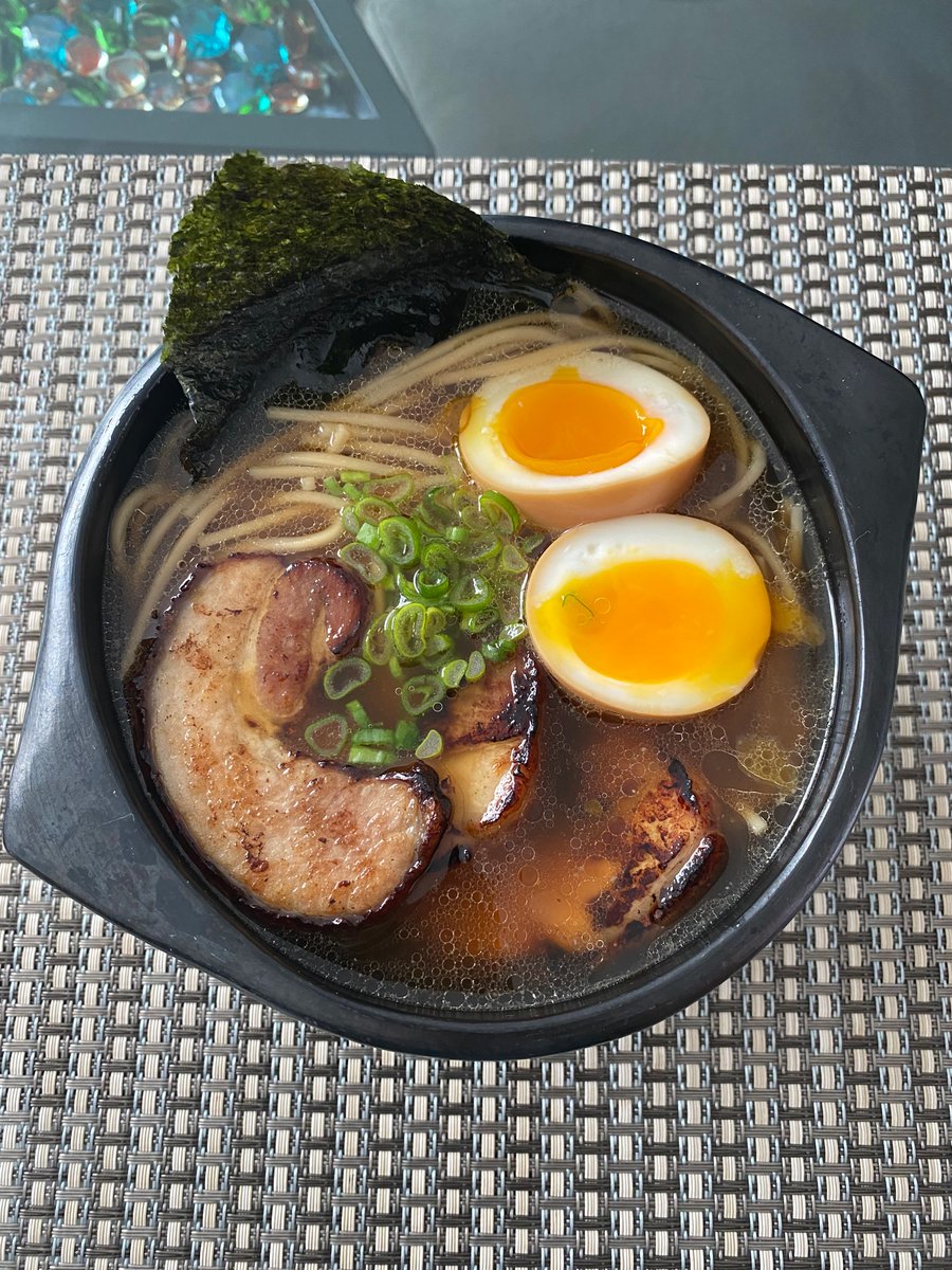 Ramen in a cazuela de barro.