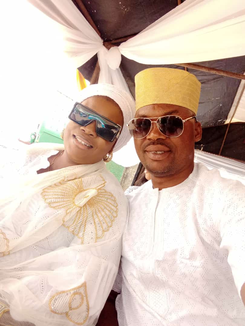 Thmony's tweet image. Outing wit my world