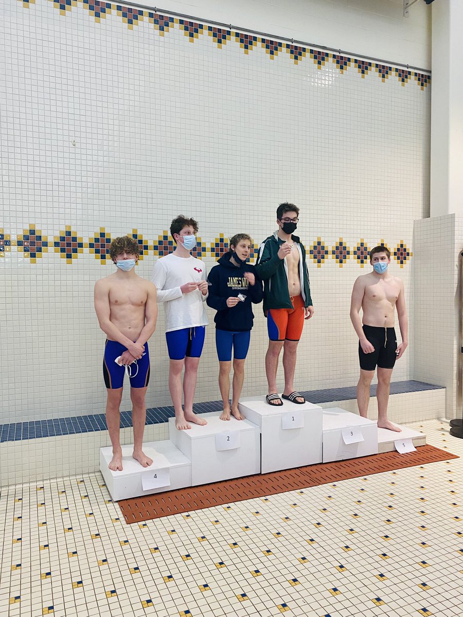 Our boys team placed fourth overall and locked in some more state qualifiers!! Congrats to Lucas Gabriel, Evan Kudlak, Dominic Kretzing, and Aryan Sopheareak for qualifying for States next weekend!! ⚡️⚡️