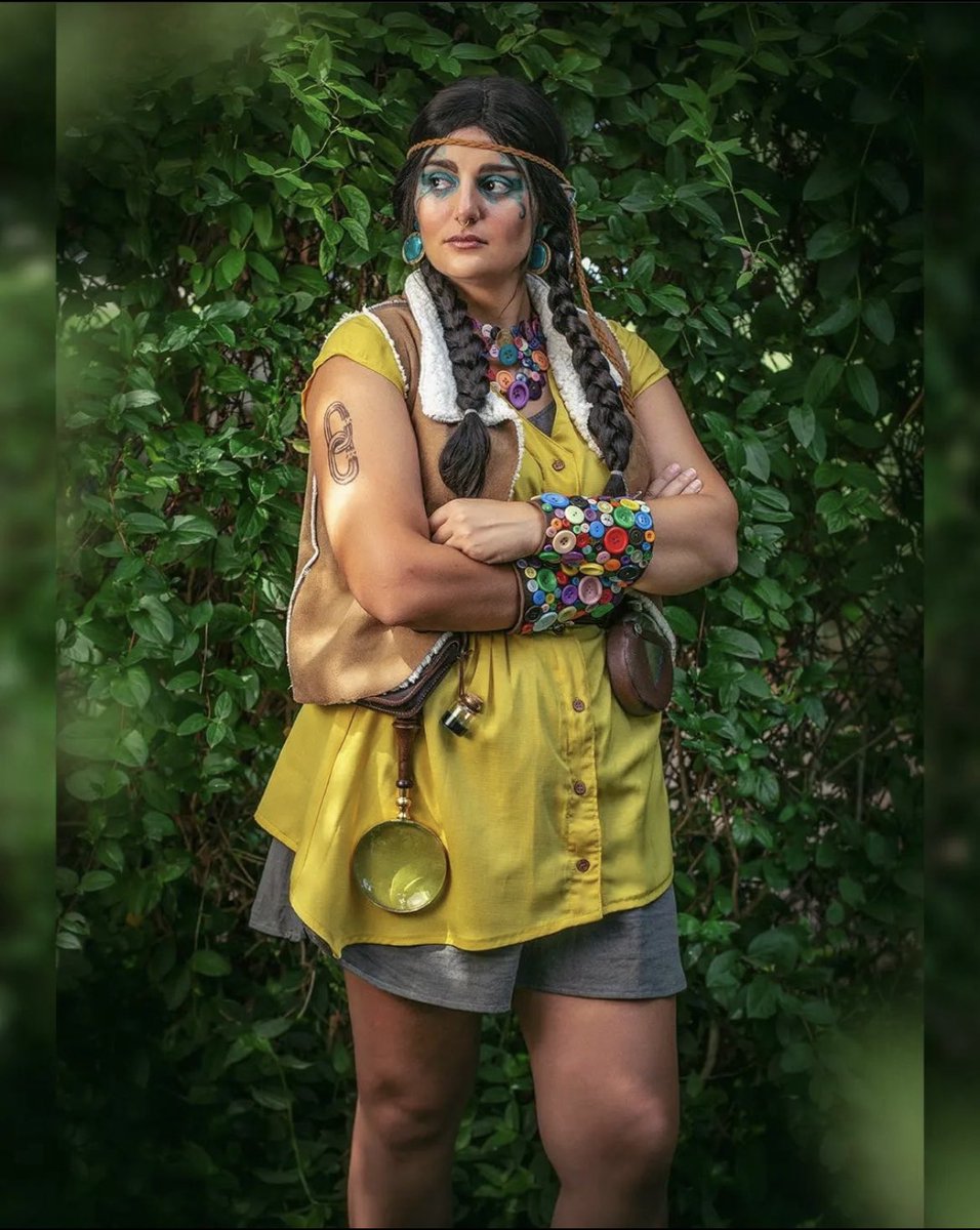 Finally got to shoot my veth cosplay! 
Character by <a href="/samriegel/">Sam Riegel</a> from <a href="/CriticalRole/">Critical Role</a> photo credit to the <a href="/Steamkittens/">Leigh Hyland</a> crew 
Cosplay made by me