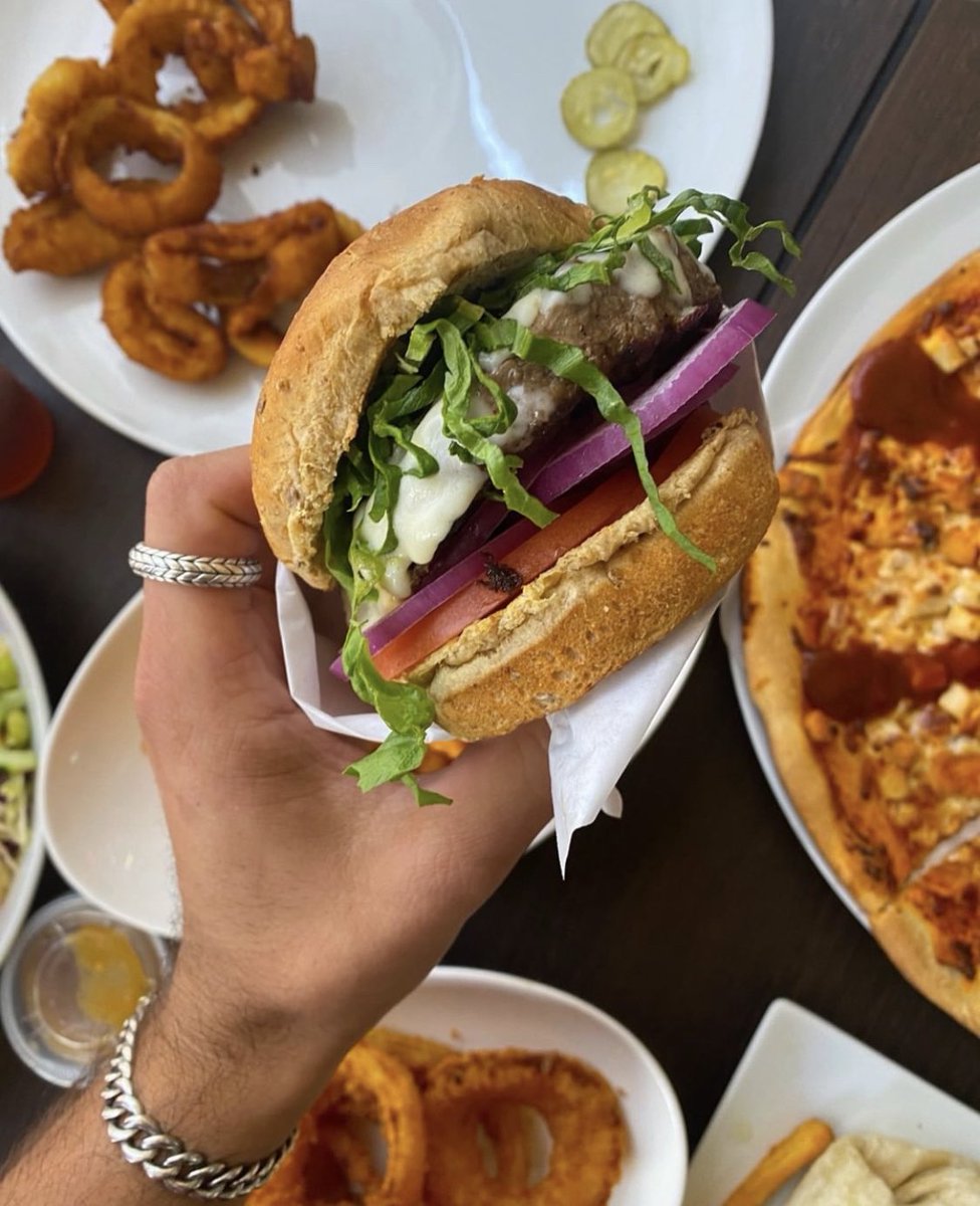 CraveCafeSC's tweet photo. @MentionME Come thru, @rihanna , we got every type of cheeseburger waiting for you 🍔💕 https://t.co/HYo7Sehh68
