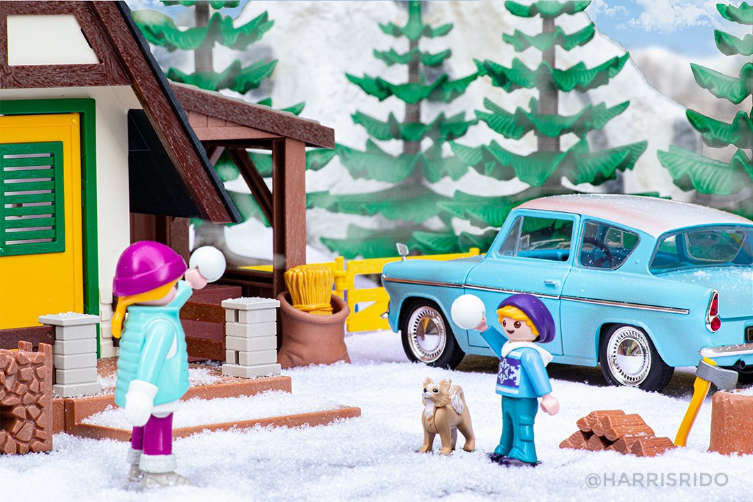 harrisrido's tweet photo. @playmobil #toy #winter #snow #firewood #playmobil 9864 #spielzeug #latewinter #dog #doglover #perro @jadatoys #car @ford #fordanglia #1959 #anglia #harrypotter #toycollector #diorama #nieve #invierno #boy #dollhouse #nature #juguete #joy #toyphotography #sharethesmile https://t.co/zOwnFYnZGn