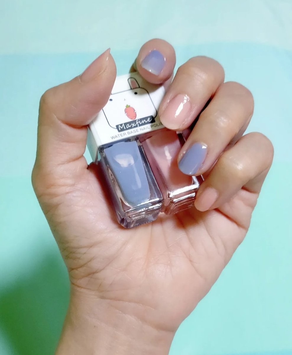 Oh_Aoh49's tweet photo. แพ้ แพ็คเกจ ปุ๊กปิ๊ก 🤣
เด๋วนี้ #น้ำยาทาเล็บ
มันไม่เหม็น ดีอะ 💅
#nails
#colornails https://t.co/odPNGzF3QT