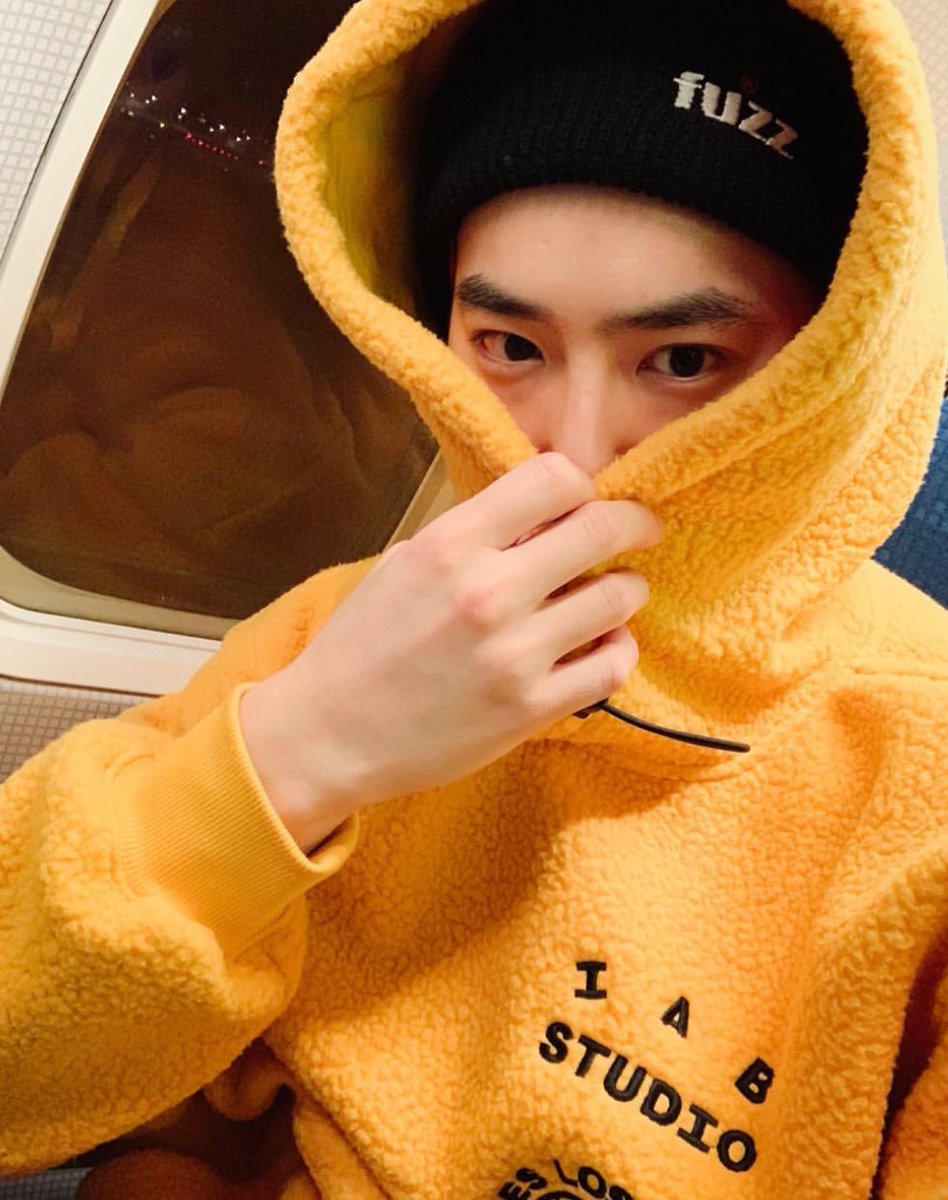 5beak2ship2's tweet photo. 준면이는 모든 색 잘 받아... https://t.co/cfOkYQChEC