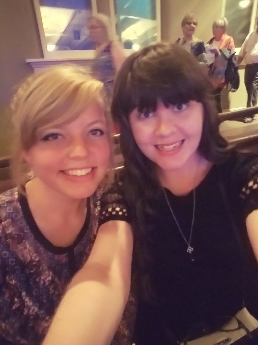 ndills716's tweet photo. Throwback to when I got to see @RhondaVincent13 &amp; The Rage, as well as Bobby &amp; Sonny Osborne, Mac Wiseman and Jesse McReynolds at the historic Ryman Auditorium with my bestie back in 2016!! It was definitely an amazing night and such a great experience! We had so much fun!! https://t.co/8H5iwjm3KH