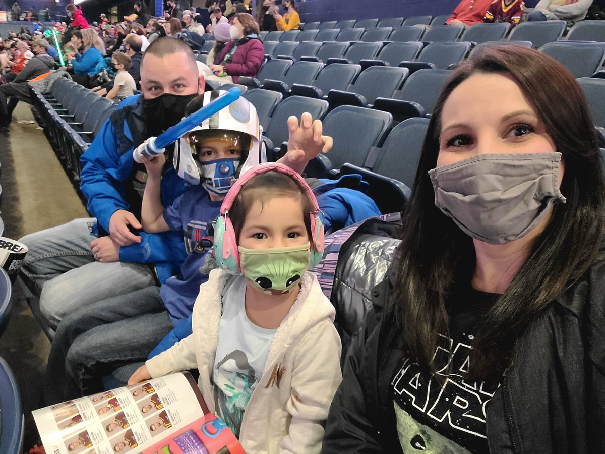 JMKirberger's tweet photo. #wolvesdogmovie 
Section 111 Row H Seats 20-23 https://t.co/NpD1KZ2XA5