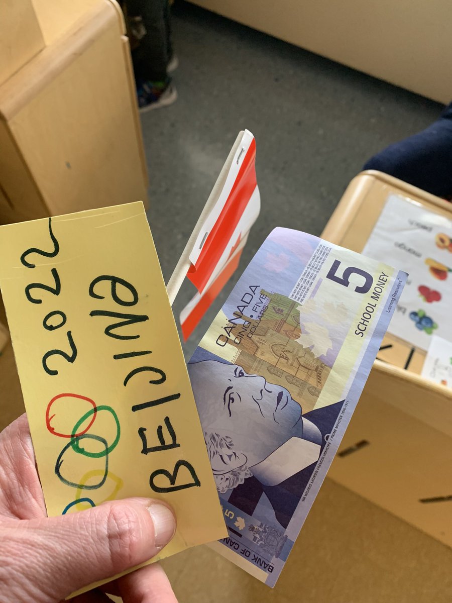 RiceJanice's tweet photo. I went to the Olympics this week at school. My kinder friends reminded me to buy a ticket and then I got to choose popcorn or a smoothie while I watched a few minutes of hockey! 💙 https://t.co/sJAIDWwwrT