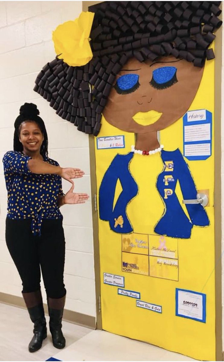 rhoyality's tweet photo. love this. my soror did a wonderful job. 💙💛🐩💛💙
#WeAreBlackHistory https://t.co/MP4Ou2pPeN