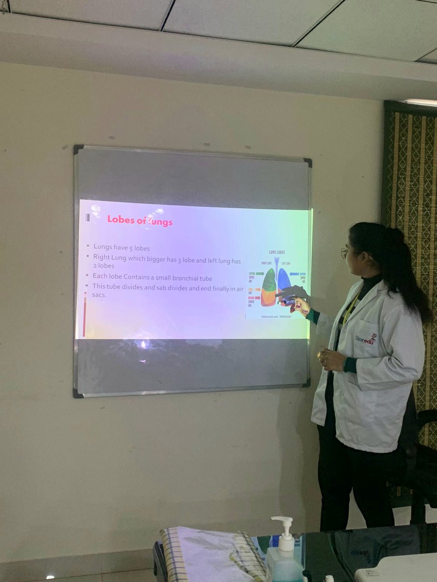 StarEduOfficial's tweet photo. Here our Radiology student, Chetna explaining a presentation to the class on the topic 'Lungs & Mechanism Respiration'.
Well explained Chetna!π
#PresentationClass #Lungs #RadiologyStudent #DXIT #ParamedicalCourses #StarEduStudent #StarEduEducation #StarEdu https://t.co/Vb6e5oyUxe