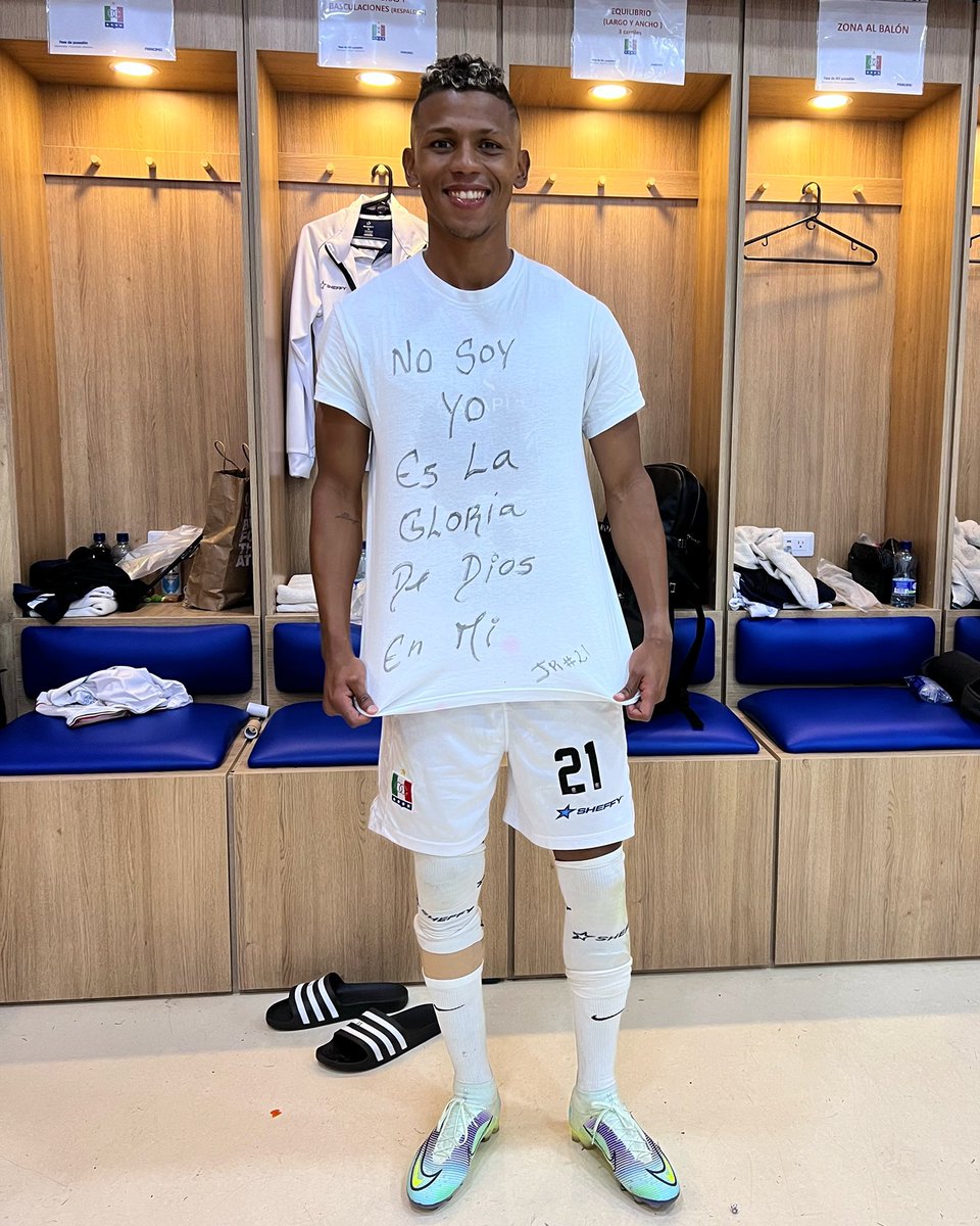 ES TU GLORIA DIOS 🙏🏾