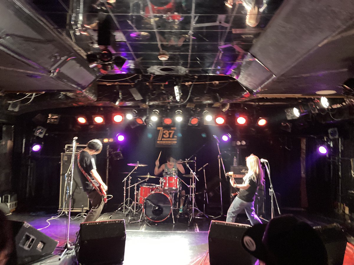 NOY_003's tweet photo. #横浜7thアベニュー
#NotUnpluggedPunkNation
#GREENEYEDMONSTER
#凄く良いぞ〜
#凄く良かったぞ〜
#愛してるぞ〜 https://t.co/TyQiGiT8K7
