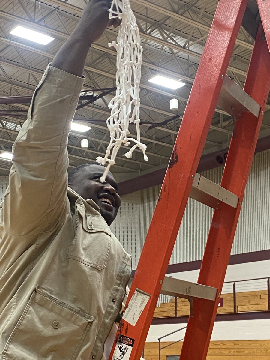 Milt Lee tweet media