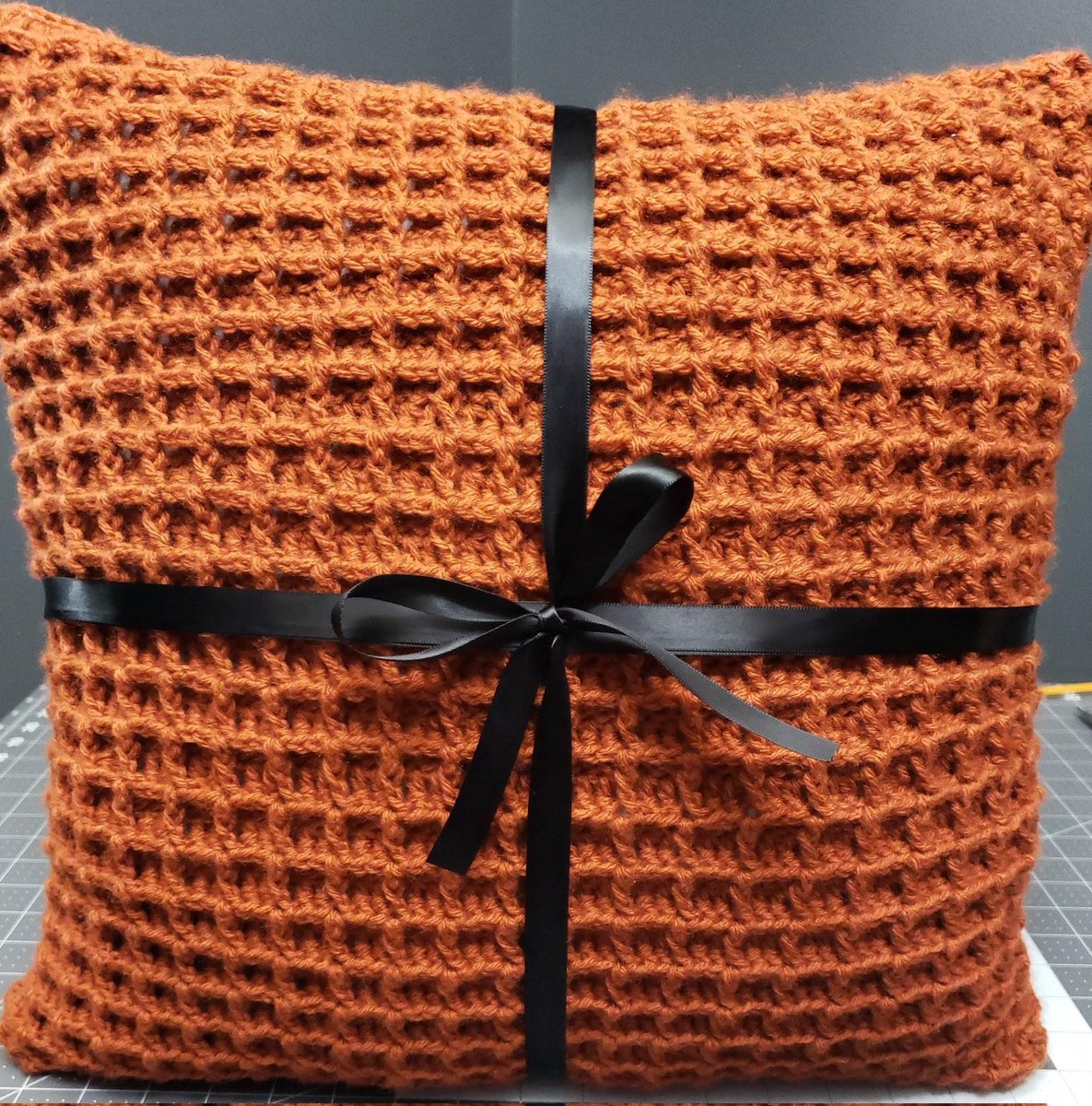 HooksWithHearts's tweet photo. @GuidanceNiicole Get Your Handmade Crochet Products Here!
Pillows ✅
Blankets ✅
Hats ✅
Scarfs ✅
Etc. ✅
Find Us @ https://t.co/aAjyclPP69 🧶 https://t.co/aZui1337xe https://t.co/SWWR2k1WUm