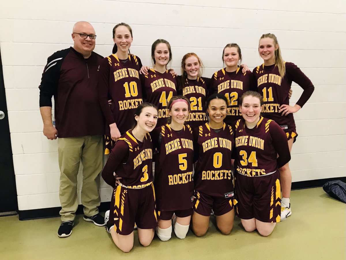 twil2323's tweet photo. Congrats to The Berne Union girls’ basketball team for winning their third consecutive outright Mid-State League-Cardinal Division Championship. ⁦@LadyRocketsBB⁩ ⁦@D_SNIVELY⁩ ⁦@BayleeMirgon⁩ ⁦@sophiakline_10⁩ ⁦@itsabbi_evans3⁩ https://t.co/AY2jzgu9VT