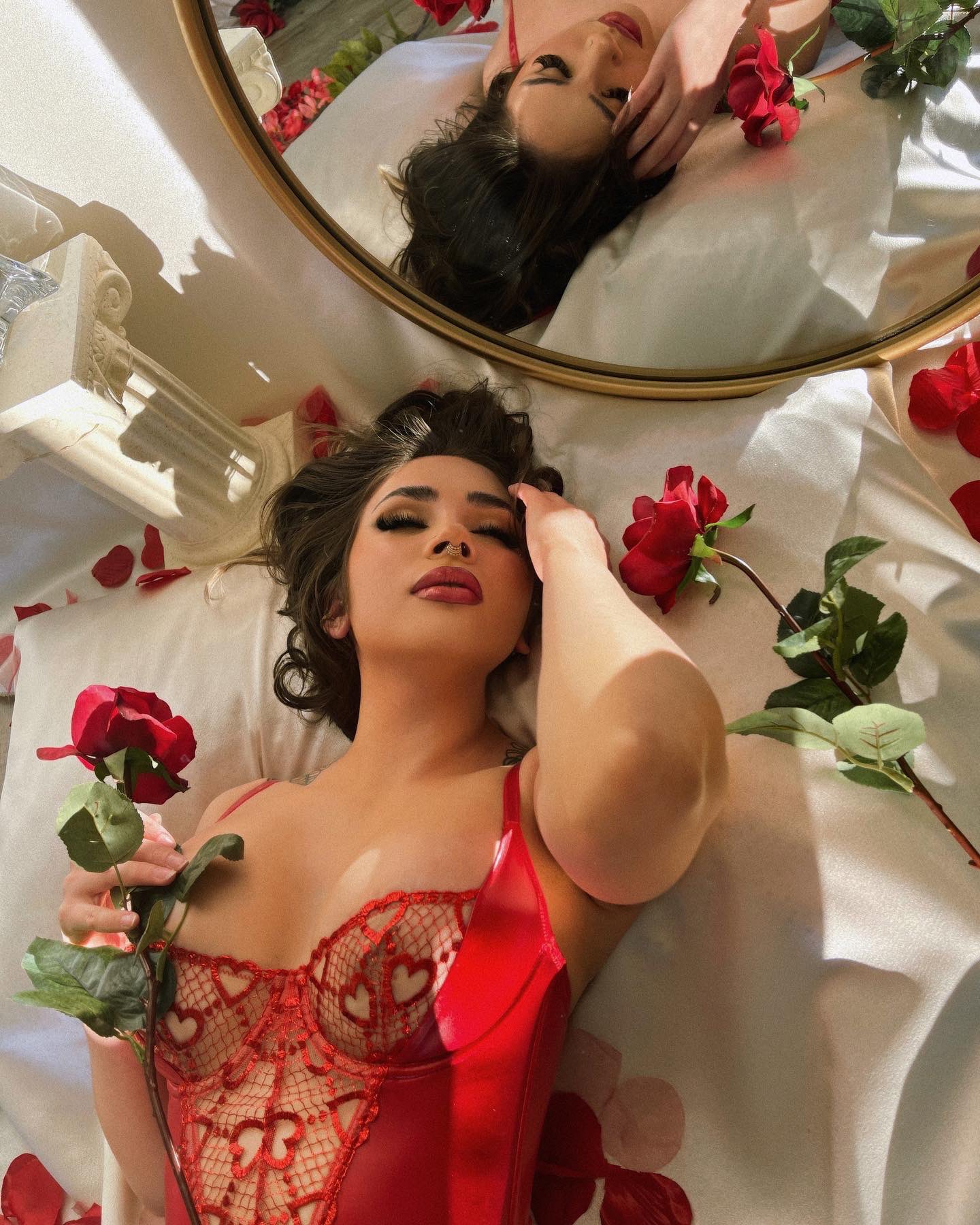 🍒𝔇𝔬𝔲𝔟𝔩𝔢 𝔇𝔇𝔰🥝 on X: 🥀 t.cosRlv1NmoAO  X